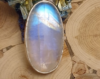 Birthstone June/July, 13th Wedding Anniversary Gemstone. AAA Grade Rainbow Moonstone Oval Pendant 48 x 19mm