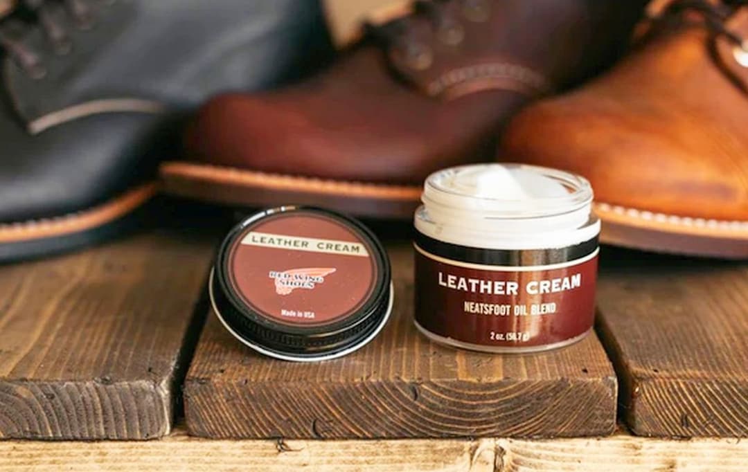 Red Wing Leather Cream black color 97095
