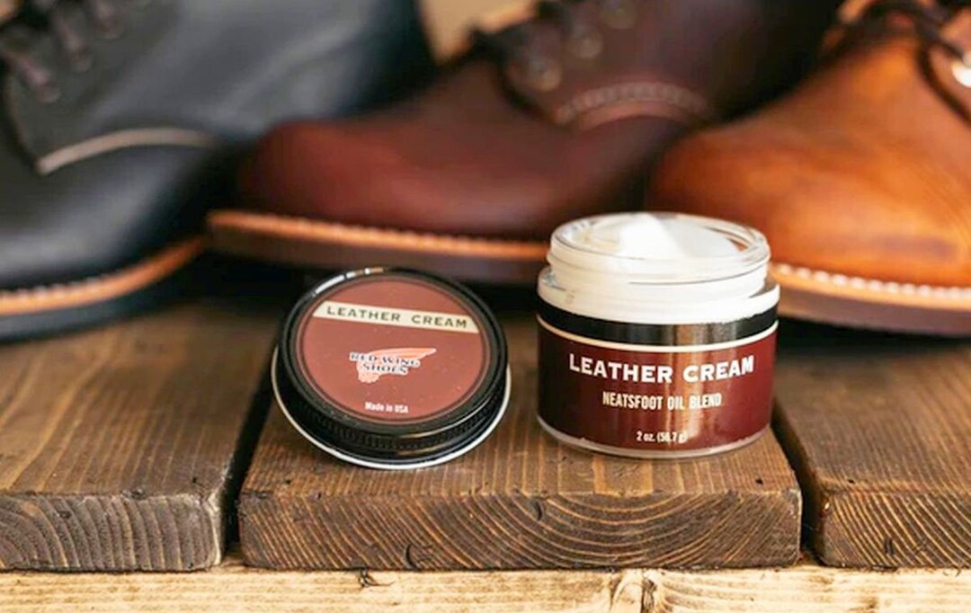 Red Wing Leather Cream black color 97095