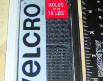 VELCRO Industrial Strength SQUARES 4 Heavy Duty Adhesive Back