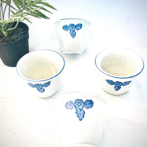 Vintage 1970&#39;s Pfaltzgraff Yorktowne Ramekins Custard Cups in Two Styles