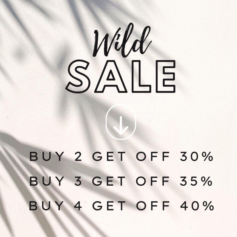 Puede incluir: Fondo blanco con las palabras "Wild SALE" en escritura negra y letras de bloque. Debajo, un c&iacute;rculo blanco con una flecha hacia abajo. El texto dice "BUY 2 GET OFF 30%", "BUY 3 GET OFF 35%" y "BUY 4 GET OFF 40%."