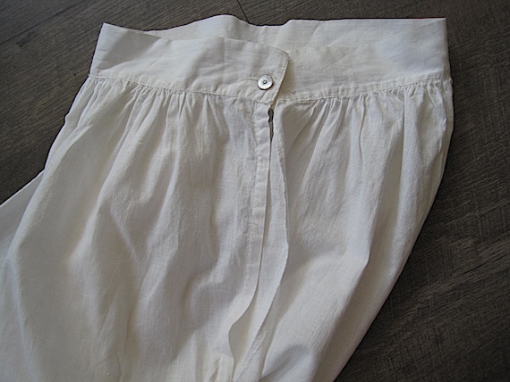 Antique Pantaloons / Edwardian White Cotton Bloom… - image 7