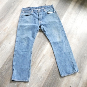 Vintage Levi's 501 Button Fly Jeans 38 x 30 Tag Levis Distressed Denim Relaxed Worn Faded Feathered Levi Single Stitch 90s Levi's
