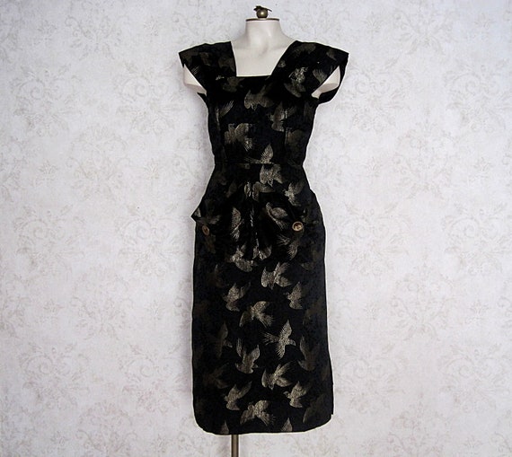 1950s Vintage Cocktail Dress / Black and Gold Bro… - image 3