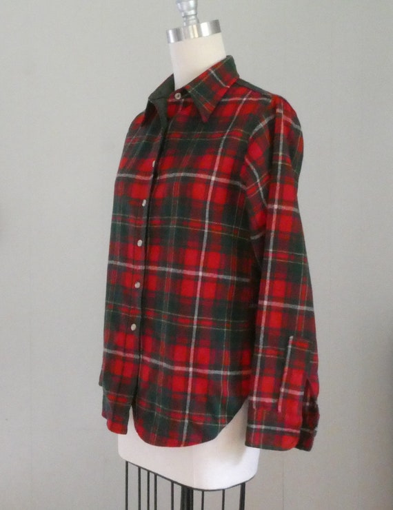 Vintage Woolrich Woman Red and Green Plaid Wool S… - image 3