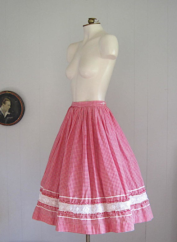 1960s Red & White Gingham Full Skirt / Vintage '5… - image 4