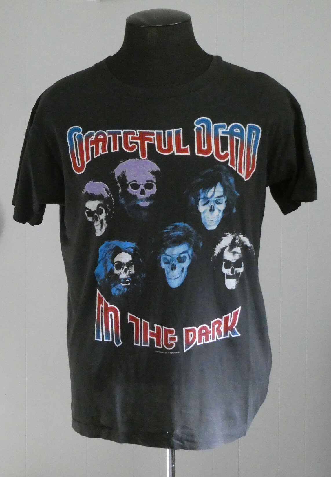 Vintage Grateful Dead T-shirt / 1987 in the Dark Touch of Vintage Grateful Dead T-shirt / 1987 in the Dark Touch of
