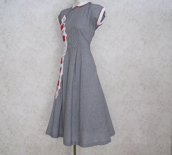 Vintage Cotton Day Dress / 1940s '50s Black & Whi… - image 6