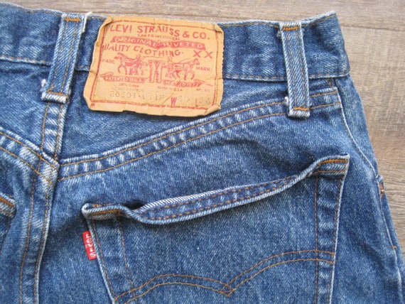 Levis 30x36 top