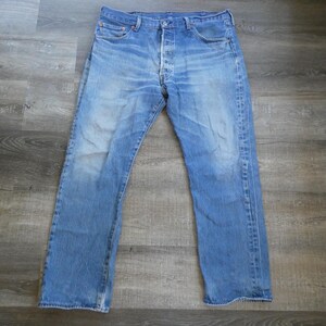 Vintage Levi 501 Jeans Levi&#39;s Button Fly 40 x 32 Distressed Denim Natural Wear Fade Levis Jeans Volup 501 Loose Relaxed Boyfriend Jean 38x30