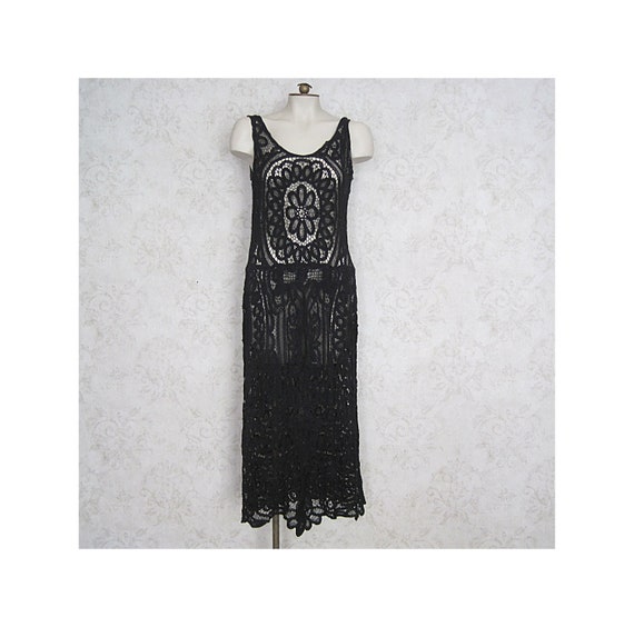 Vintage Black Lace Flapper Dress: 1930s Style Sleeveless Cocktail Gown Vintage Black Lace Flapper Dress: 1930s Style Sleeveless Cocktail Gown