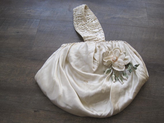 Antique Silk Flower Girl Bag / Edwardian or 1920s… - image 1