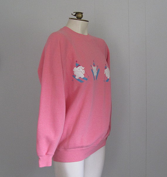 Vintage Pink and White Elephant Skiing Sweatshirt… - image 4