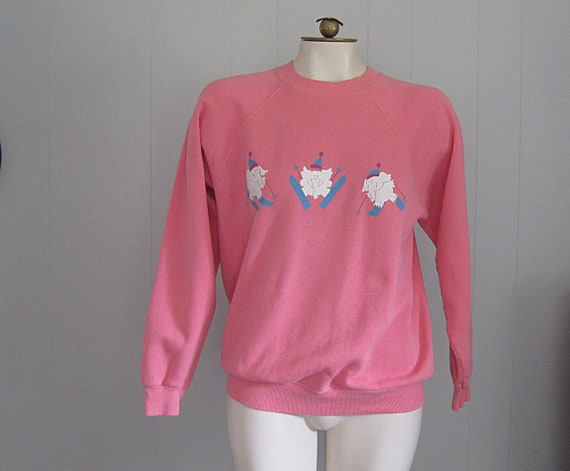 Vintage Pink and White Elephant Skiing Sweatshirt… - image 1