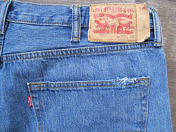 Vintage Levi's 501 Jeans / 40 x 34 Tag Levi Butto… - image 3