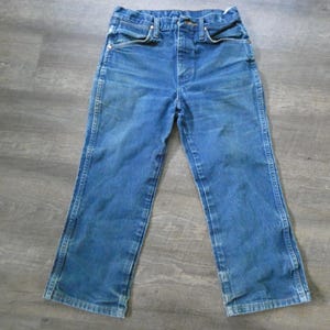Vintage Wrangler Jeans: Distressed 90s Cowboy Denim (28x22)