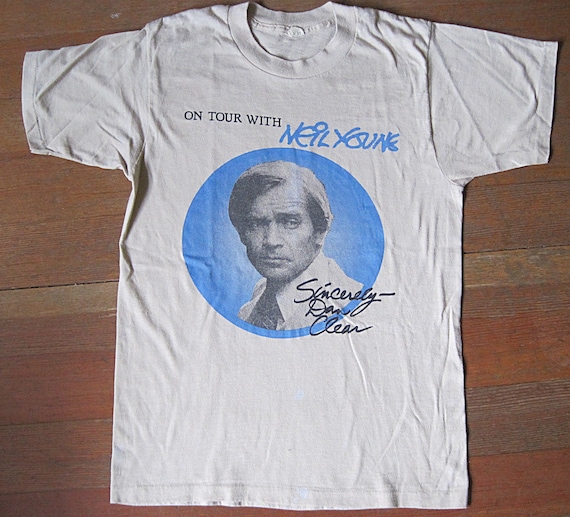 1980s Vintage Neil Young Shirt / 1983 Neil Young and … - Gem