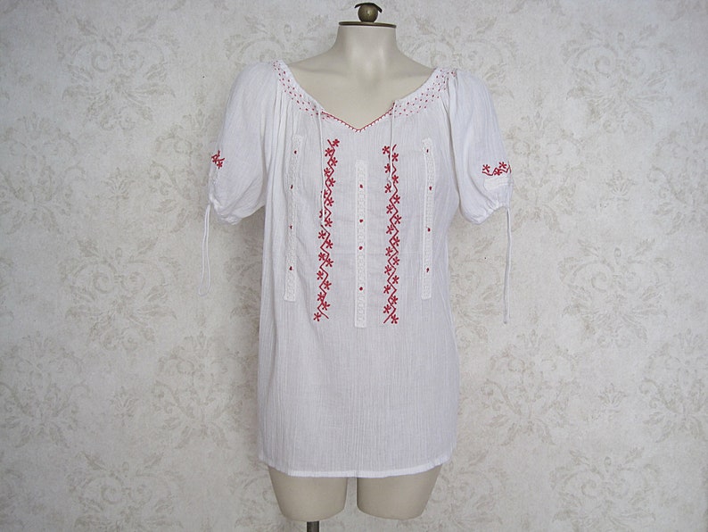 Vintage Hungarian Peasant Blouse / Embroidered White and Red Cotton Romanian Tunic Top image 2