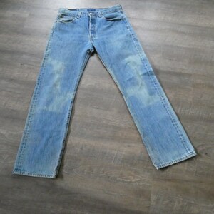 Vintage Levi&#39;s 501 Jeans: Button Fly, Distressed Denim (32x32)