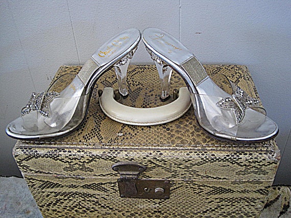 Vintage 1950s Springolator Lucite and Rhinestone P