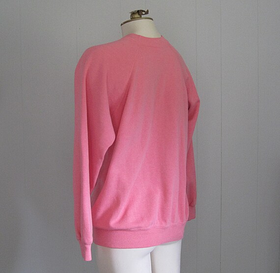 Vintage Pink and White Elephant Skiing Sweatshirt… - image 5