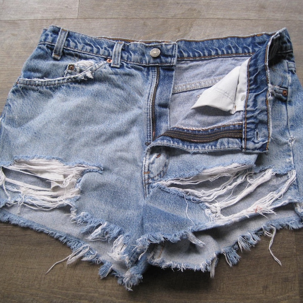 Vintage Levi's 517 Orange Tab Cut Off Jean Shorts / Naturally Worn Faded Frayd Levis Distressed Denim 1970s 1980s Jorts