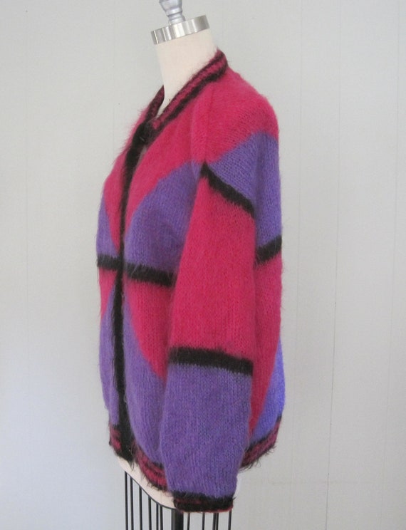 1980s Vintage Oversize Mohair Cardigan Sweater / … - image 2