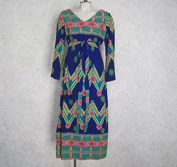 Vintage Kamehameha Tiki Dress / 1960s Vintage Emp… - image 6