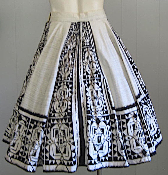 Vintage Mexican Circle Skirt / Hand Painted Sequi… - image 3