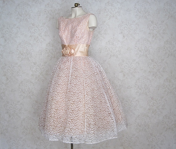 1950s Vintage Party Dress / 50s Fit and Flare Pro… - image 1