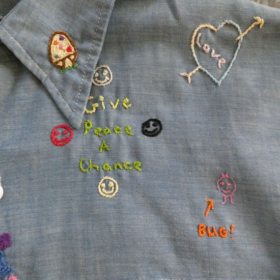 Vintage 1970s Hand Embroidered Chambray Shirt / 7… - image 7