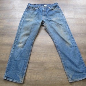 Vintage Levi&#39;s 501 Jeans: Distressed Button Fly Denim (32x30)