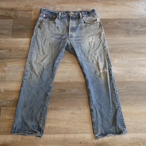 Levi's 501 Button Fly Jeans 38 x 30 Tag Vintage Levis Distressed Denim Relaxed Worn Faded Feathered Levi Single Stitch 90s Levi's 36 x 29