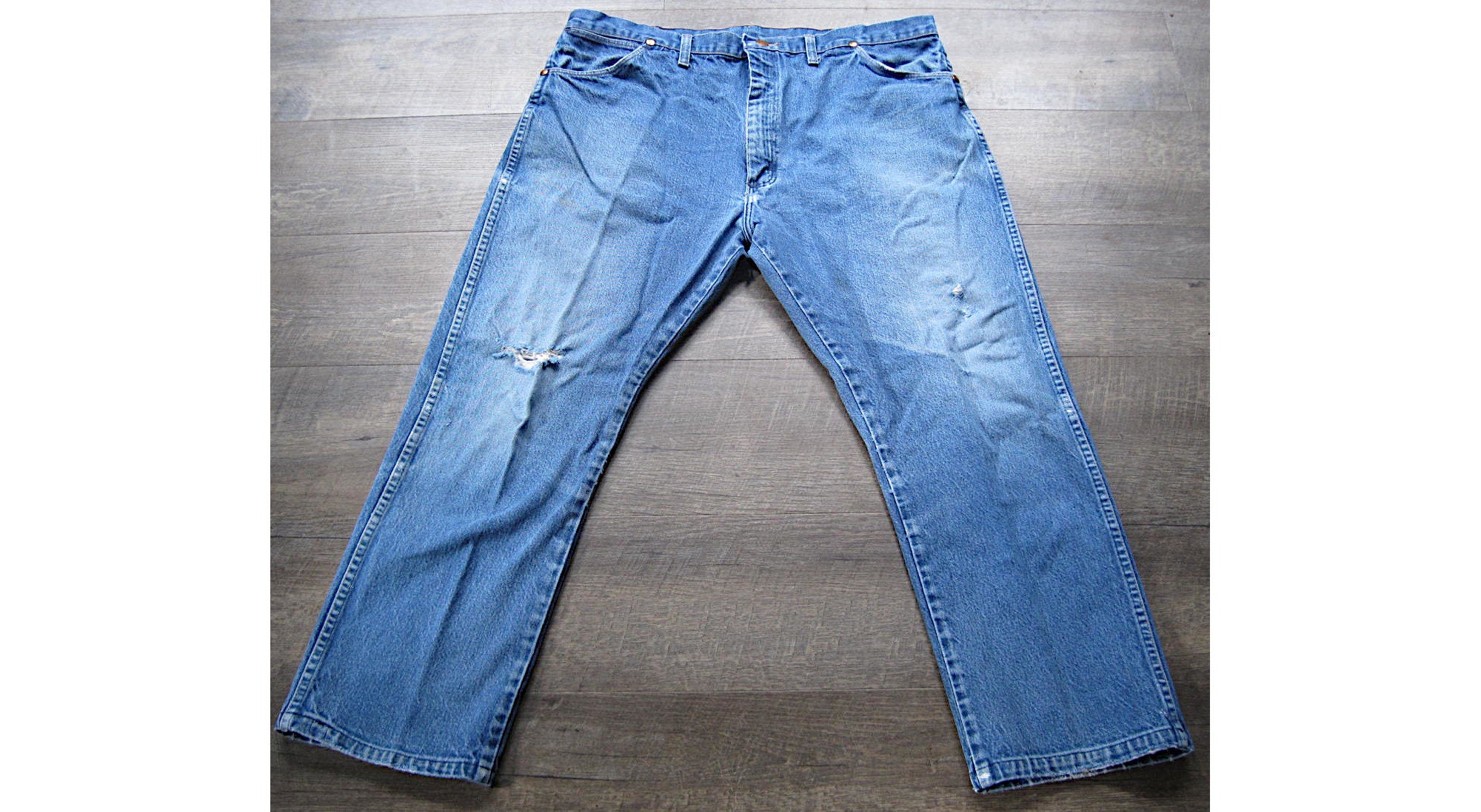 Vintage Distressed Denim Wrangler Jeans 