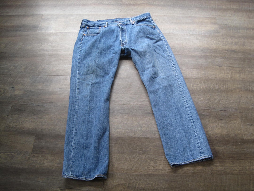 Vintage Levi's 501 Jeans: Distressed Denim, Button Fly (38x32) - Etsy