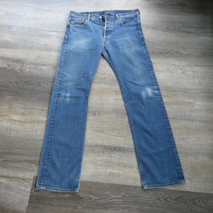 Vintage Levi's 501 Jeans Distressed Denim Button Fly 34 x 34 Tag (34x35)