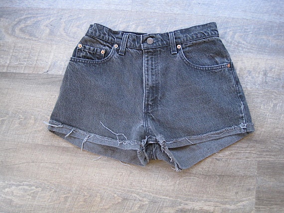 Vintage Levi's Black Denim Cut Off Jean Shorts / … - image 8