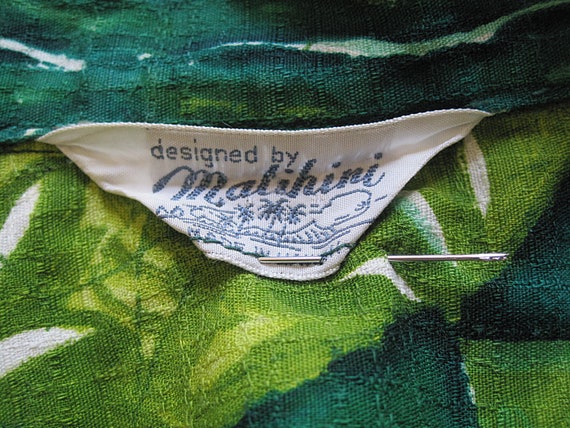 Vintage 1960s Malihini Hawaiian Barkcloth Shirt: Seashell