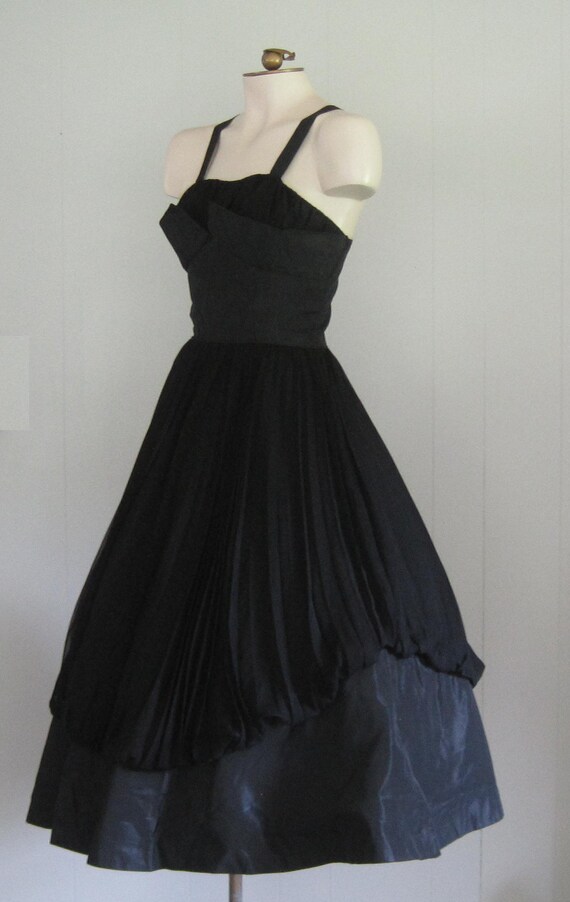 Vintage 50s Fit & Flare Cocktail Party Dress / Fo… - image 4