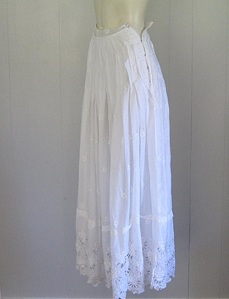Cotton Eyelet Slip Skirt