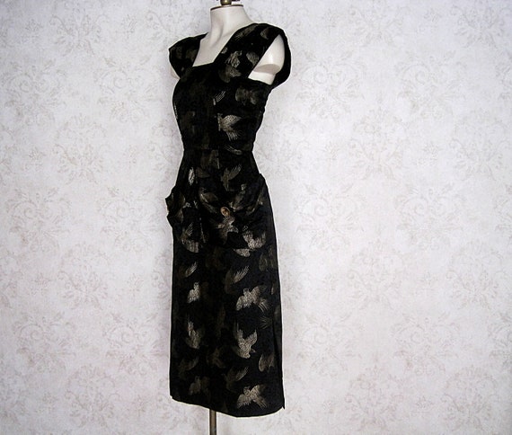 1950s Vintage Cocktail Dress / Black and Gold Bro… - image 2