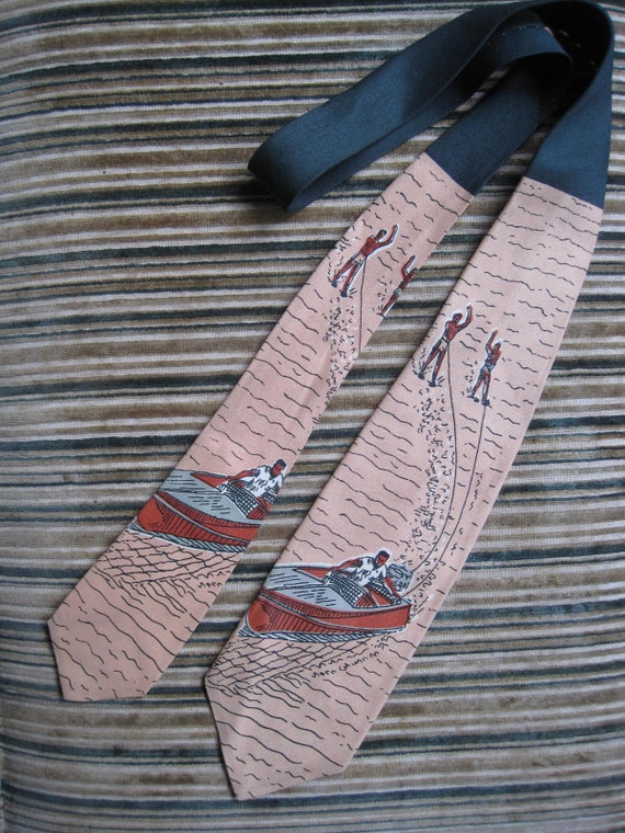 1940s Vintage Necktie /  40s 50s Novelty Print Wa… - image 10