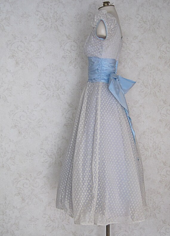 1950s Vintage Party Dress: White Flocked Polka Do… - image 4