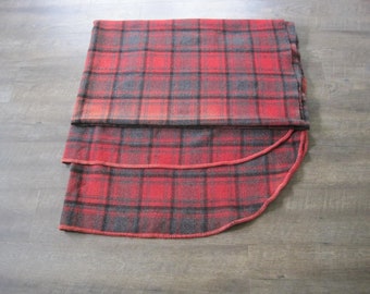Large Vintage Wool Camp Blanket: Red Black Plaid Cabin Throw (104x64)