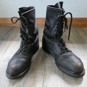 Vintage Military Combat Boots 1990s Distressed Leather Naturally Worn Army Boots Size 8 1/2