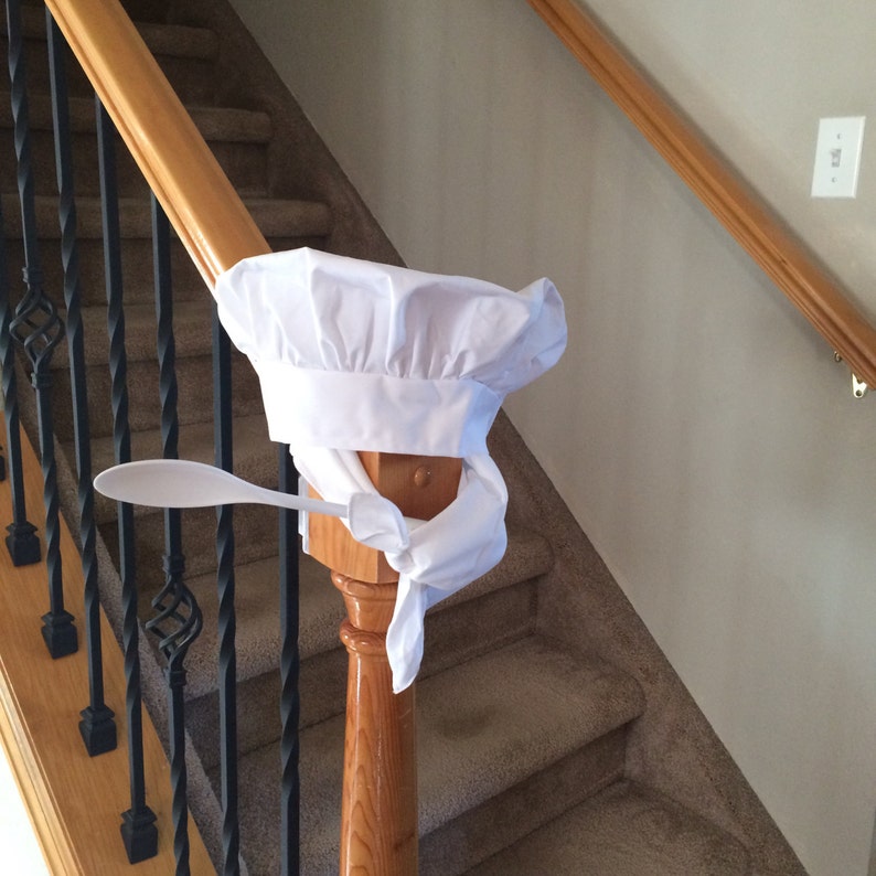 Adult White Chef Hat with Neckerchief and Spoon