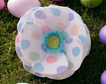 Felt Easter/Spring Flower Brooch/Pin, Easter Egg Brooch