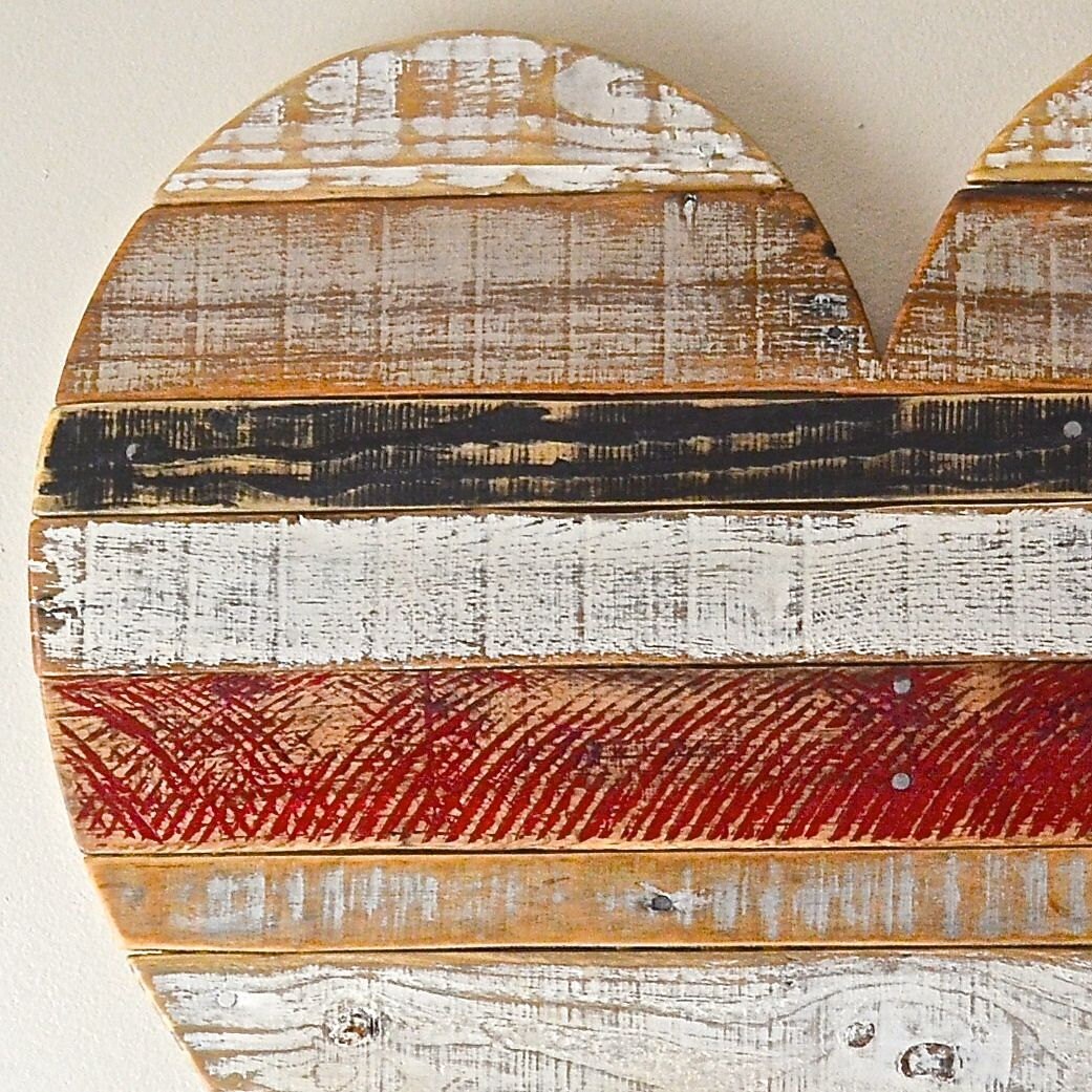 Reclaimed pallet 30 wood heart, barn, farm, pallet wood, wall heart
