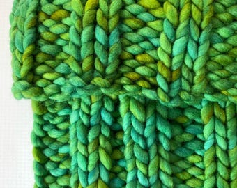 Seaglass Green Cowl - knit chunky cowl, soft warm , colorful hues, winter fall autumn